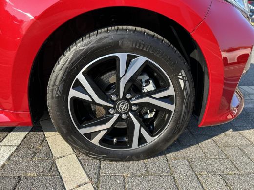 Toyota Yaris 1.5 Hybrid 115 Dynamic (Parkeersensoren V+A) ActivLease financial lease
