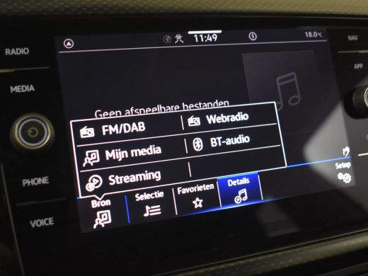 Volkswagen T-Cross 1.0 TSI Life 96pk | Adaptief cruise control |  Navigatie via app connect | Airco | Parkeersensore... ActivLease financial lease