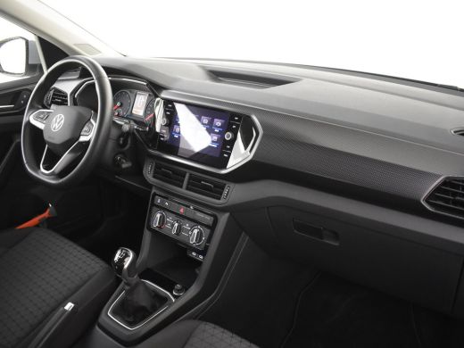 Volkswagen T-Cross 1.0 TSI Life 96pk | Adaptief cruise control |  Navigatie via app connect | Airco | Parkeersensore... ActivLease financial lease