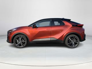 Toyota C-HR 2.0 Plug-in Hybrid 220 Executive | Metal oxide metallic met zwart dak | Nieuw uit voorraad leverb...