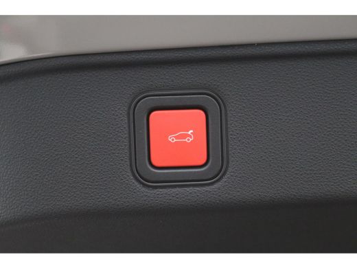 Alfa Romeo Junior Elettrica Speciale 54 kWh | Achterbank in delen neerklapbaar | Achteruitrijcamera | Airco (automa... ActivLease financial lease