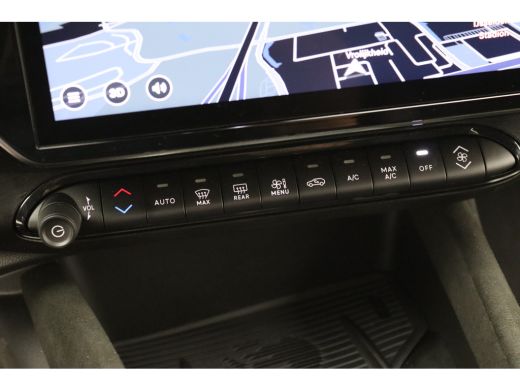 Alfa Romeo Junior Elettrica Speciale 54 kWh | Achterbank in delen neerklapbaar | Achteruitrijcamera | Airco (automa... ActivLease financial lease