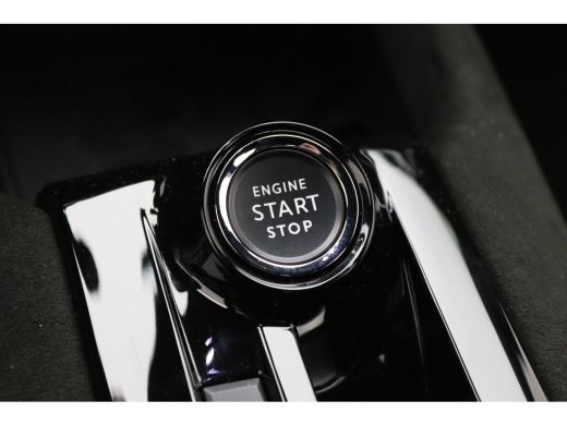 Alfa Romeo Junior Elettrica Speciale 54 kWh | Achterbank in delen neerklapbaar | Achteruitrijcamera | Airco (automa... ActivLease financial lease