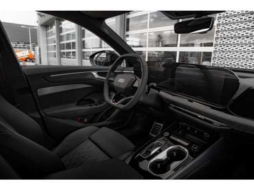 Audi A6 Limousine 2.0 e-hybrid quattro S edition Competition | 21" | Trekhaak | ActivLease financial lease