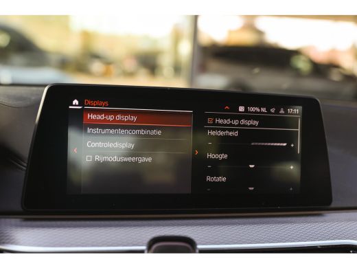 BMW 5 Serie 520i High Executive M Sport Automaat / Achteruitrijcamera / Adaptieve LED / Head-Up / Stoelverwar... ActivLease financial lease