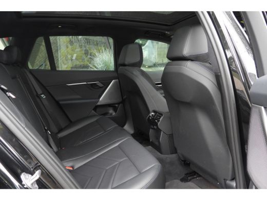 BMW 5 Serie Touring 530e M Sport Automaat / Panoramadak / Trekhaak / Achteruitrijcamera / Adaptieve LED / M S... ActivLease financial lease