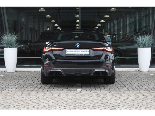 BMW i4 eDrive40 High Executive M Sport / Achteruitrijcamera / Stoelverwarming / Cruise Control / Aircond... ActivLease financial lease