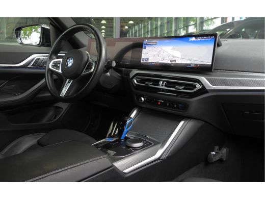 BMW i4 eDrive40 High Executive M Sport / Achteruitrijcamera / Stoelverwarming / Cruise Control / Aircond... ActivLease financial lease