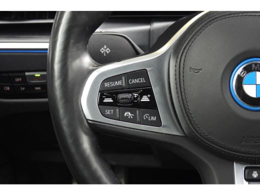 BMW i4 eDrive40 High Executive M Sport / Achteruitrijcamera / Stoelverwarming / Cruise Control / Aircond... ActivLease financial lease
