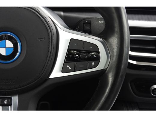BMW i4 eDrive40 High Executive M Sport / Achteruitrijcamera / Stoelverwarming / Cruise Control / Aircond... ActivLease financial lease