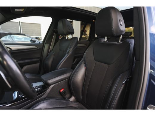 BMW X3 xDrive30e High Executive M Sport Automaat / Panoramadak / Trekhaak / Sportstoelen / Adaptief onde... ActivLease financial lease