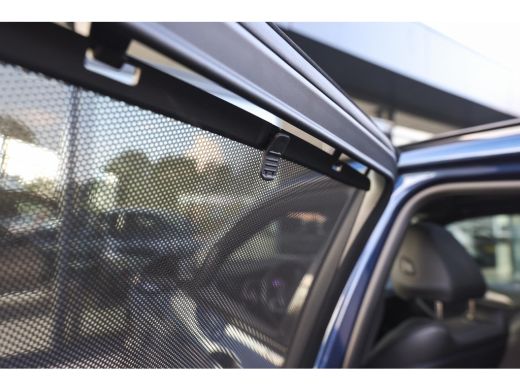 BMW X3 xDrive30e High Executive M Sport Automaat / Panoramadak / Trekhaak / Sportstoelen / Adaptief onde... ActivLease financial lease