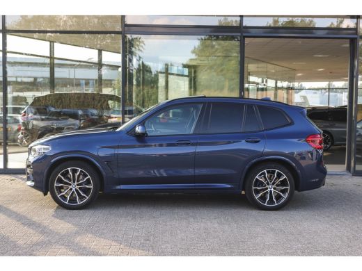 BMW X3 xDrive30e High Executive M Sport Automaat / Panoramadak / Trekhaak / Sportstoelen / Adaptief onde... ActivLease financial lease