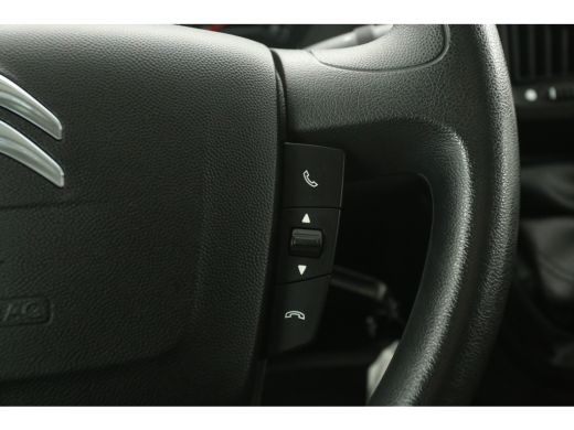 Citroën Jumper 30 2.2 BlueHDi L2H2 | DC | Airco | Camera | Cruise | 2500kg | Trekh. | Navigatie ActivLease financial lease