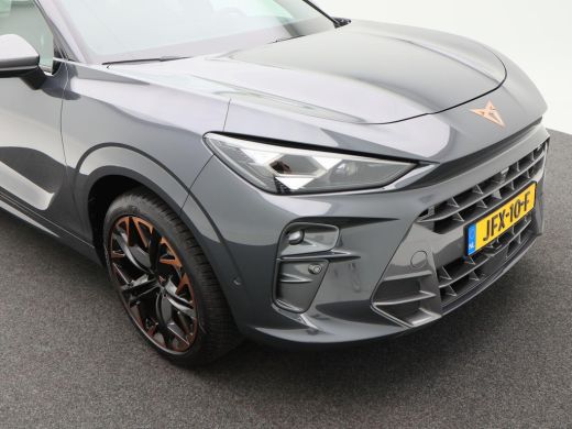 CUPRA Terramar 1.5 TSi 272 Pk Automaat e-Hybrid VZ Performance | Panoramadak | Trekhaak | 360° Camera | Adaptive... ActivLease financial lease