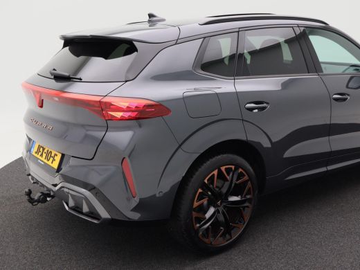 CUPRA Terramar 1.5 TSi 272 Pk Automaat e-Hybrid VZ Performance | Panoramadak | Trekhaak | 360° Camera | Adaptive... ActivLease financial lease