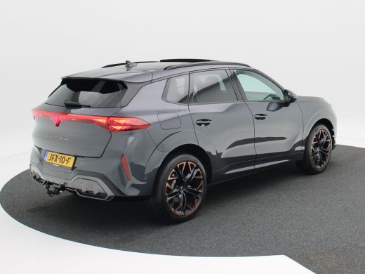 CUPRA Terramar 1.5 TSi 272 Pk Automaat e-Hybrid VZ Performance | Panoramadak | Trekhaak | 360° Camera | Adaptive... ActivLease financial lease