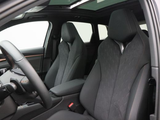 CUPRA Terramar 1.5 TSi 272 Pk Automaat e-Hybrid VZ Performance | Panoramadak | Trekhaak | 360° Camera | Adaptive... ActivLease financial lease