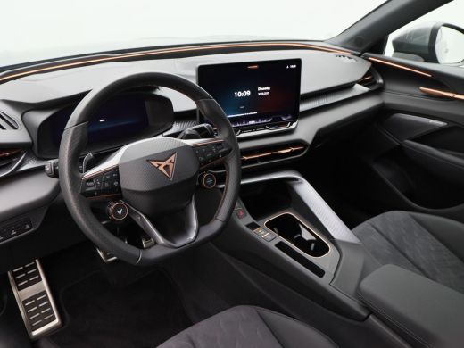 CUPRA Terramar 1.5 TSi 272 Pk Automaat e-Hybrid VZ Performance | Panoramadak | Trekhaak | 360° Camera | Adaptive... ActivLease financial lease