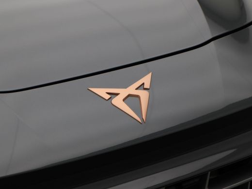CUPRA Terramar 1.5 TSi 272 Pk Automaat e-Hybrid VZ Performance | Panoramadak | Trekhaak | 360° Camera | Adaptive... ActivLease financial lease