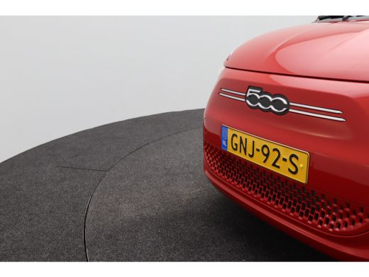 Fiat 500 Urban 42 kWh | Airco (automatisch) | Apple Carplay/Android Auto|telefoonintegratie premium | Audi... ActivLease financial lease
