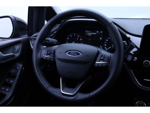 Ford Fiesta 1.0 EcoBoost Hybrid Titanium | Winter Pakket | | Apple Carplay/Android Auto|telefoonintegratie pr... ActivLease financial lease