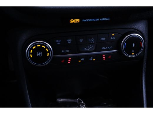 Ford Fiesta 1.0 EcoBoost Hybrid Titanium | Winter Pakket | | Apple Carplay/Android Auto|telefoonintegratie pr... ActivLease financial lease