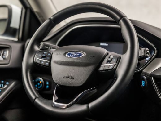 Ford Focus 1.0 EcoBoost Titanium Sport (APPLE CARPLAY, GROOT NAVI, KEYLESS, LED KOPLAMPEN, GETINT GLAS, SPOR... ActivLease financial lease