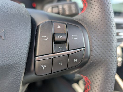 Ford Kuga 2.5 PHEV ST-Line 243pk | 19''LMV | Driver Ass. Pack | Pano | Winter Pack ActivLease financial lease