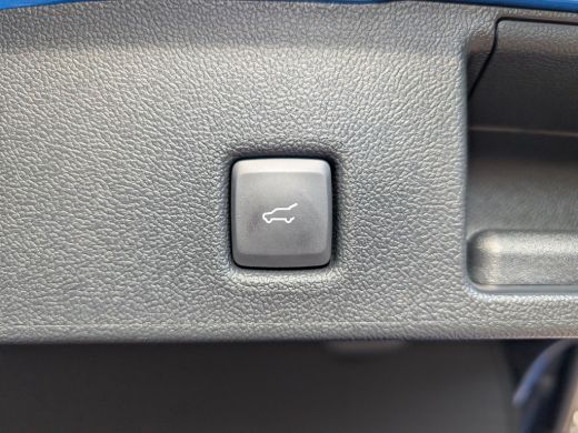 Ford Kuga 2.5 PHEV ST-Line X 242pk | Camera | Winter Pack | Climate | Elek. Achterklep | B&O | Dodehoek | P... ActivLease financial lease