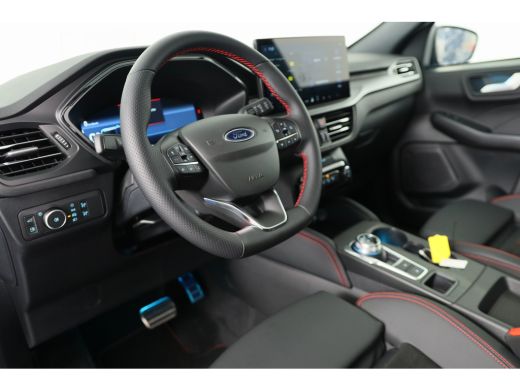 Ford Kuga 2.5 PHEV ST-Line X | Snel Leverbaar! | Black Package | Wegklapbare Trekhaak | Panoramadak | Winte... ActivLease financial lease