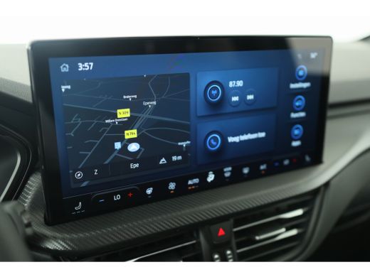 Ford Kuga 2.5 PHEV ST-Line X | Snel Leverbaar! | Black Package | Wegklapbare Trekhaak | Panoramadak | Winte... ActivLease financial lease