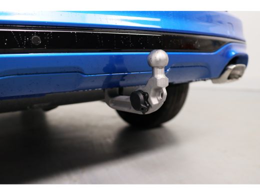 Ford Kuga 2.5 PHEV ST-Line X | Snel Leverbaar! | Black Package | Wegklapbare Trekhaak | Panoramadak | Winte... ActivLease financial lease