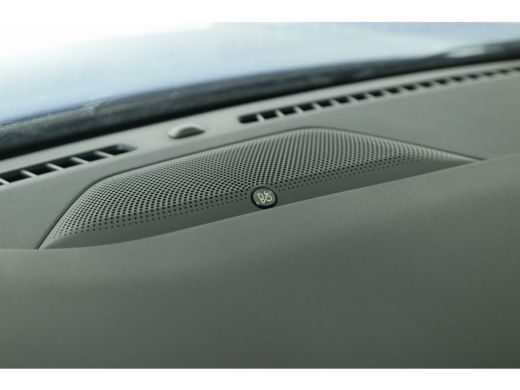 Ford Kuga 2.5 PHEV ST-Line X | Snel Leverbaar! | Black Package | Wegklapbare Trekhaak | Panoramadak | Winte... ActivLease financial lease