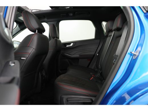 Ford Kuga 2.5 PHEV ST-Line X | Snel Leverbaar! | Black Package | Wegklapbare Trekhaak | Panoramadak | Winte... ActivLease financial lease