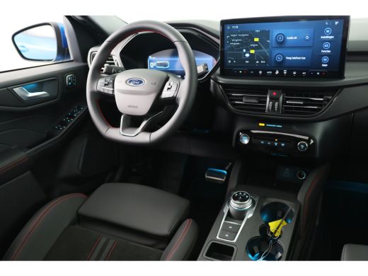 Ford Kuga 2.5 PHEV ST-Line X | Snel Leverbaar! | Black Package | Wegklapbare Trekhaak | Panoramadak | Winte... ActivLease financial lease