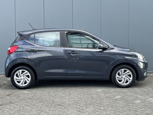 Hyundai i10 1.0 67pk Comfort Smart | LED | Airco | Carplay | Camera | Navigatie | Bluetooth | Cruisecontrol |... ActivLease financial lease