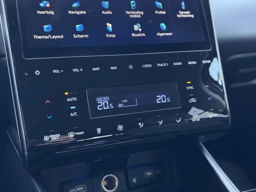 Hyundai Tucson 1.6 T-GDI PHEV Premium 4WD | Rijklaarprijs ! | Elek. stoelen met geheugen | Stoel + stuurverwarmi... ActivLease financial lease