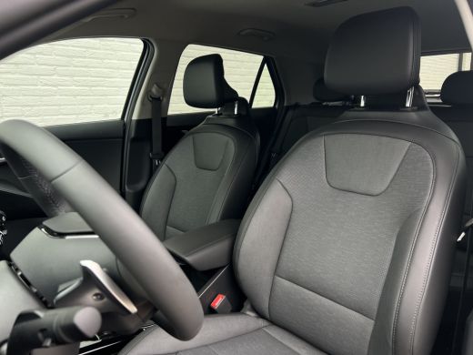 Kia Niro 1.6 GDi Hybrid ExecutiveLine | Leder | ACC | Camera | LED | Keyless | 18 inch ActivLease financial lease