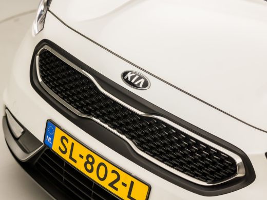 Kia Niro 1.6 GDi Hybrid Sport 142Pk Automaat (APPLE CARPLAY, PARELMOER, NAVIGATIE, CAMERA, GETINT GLAS, LE... ActivLease financial lease