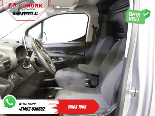 Opel Combo 1.2 Turbo 130 pk Aut. BENZINE BPM VRIJ! Keyless/ Carplay/ PDC/ Cruise/ Trekhaak/ Airco ActivLease financial lease