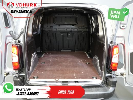 Opel Combo 1.2 Turbo 130 pk Aut. BENZINE BPM VRIJ! Keyless/ Carplay/ PDC/ Cruise/ Trekhaak/ Airco ActivLease financial lease