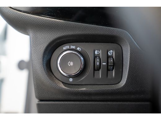 Opel Corsa-e Edition 50 kWh | Climate Controle | Apple Carplay & Android Auto | Cruise Controle | El. Ramen | ActivLease financial lease