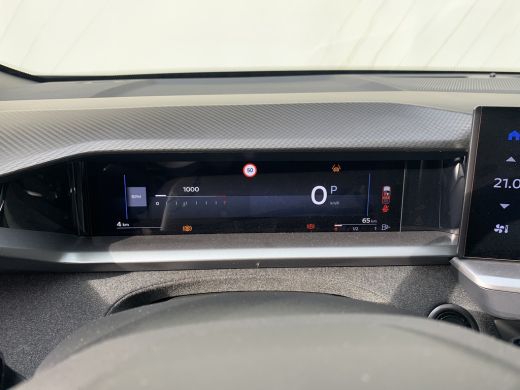 Opel Grandland GS | Draadloze telefoonlader (Inductie) | Elektronische klimaatregeling met twee zones | LED dagr... ActivLease financial lease