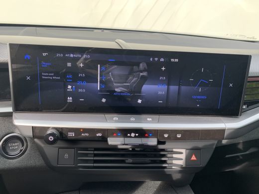 Opel Grandland GS | Draadloze telefoonlader (Inductie) | Elektronische klimaatregeling met twee zones | LED dagr... ActivLease financial lease