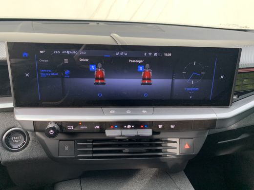 Opel Grandland GS | Draadloze telefoonlader (Inductie) | Elektronische klimaatregeling met twee zones | LED dagr... ActivLease financial lease