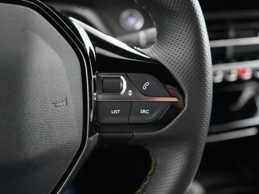 Peugeot 208 1.2 PureTech GT | Achteruitrijcamera | Airco (automatisch) | Apple Carplay/Android Auto|telefooni... ActivLease financial lease