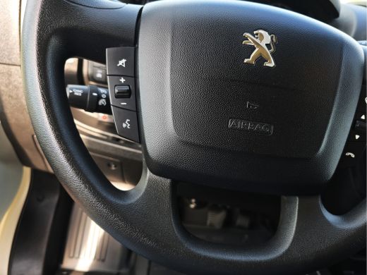 Peugeot Boxer 435 2.2 BlueHDi Bakwagen + laadklep - 165 Pk - Euro 6 - Airco - Cruise Control ActivLease financial lease