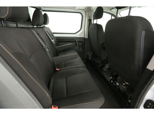 Renault Trafic 1.6 dCi T29 L2H1 | DC | Airco | Trekh. | Navigatie | Cruise | Imperiaal | Parkeersens. ActivLease financial lease