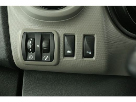 Renault Trafic 1.6 dCi T29 L2H1 | DC | Airco | Trekh. | Navigatie | Cruise | Imperiaal | Parkeersens. ActivLease financial lease